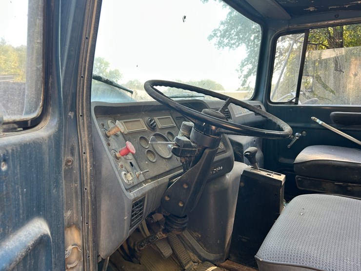 1994-ford-lnt8000-image-70