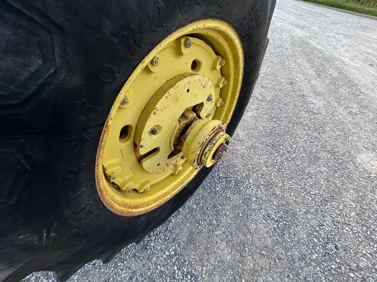 john-deere-4440-image-16