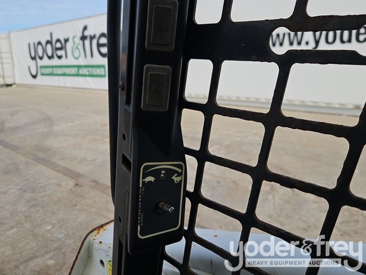 2018-bobcat-t590-image-21