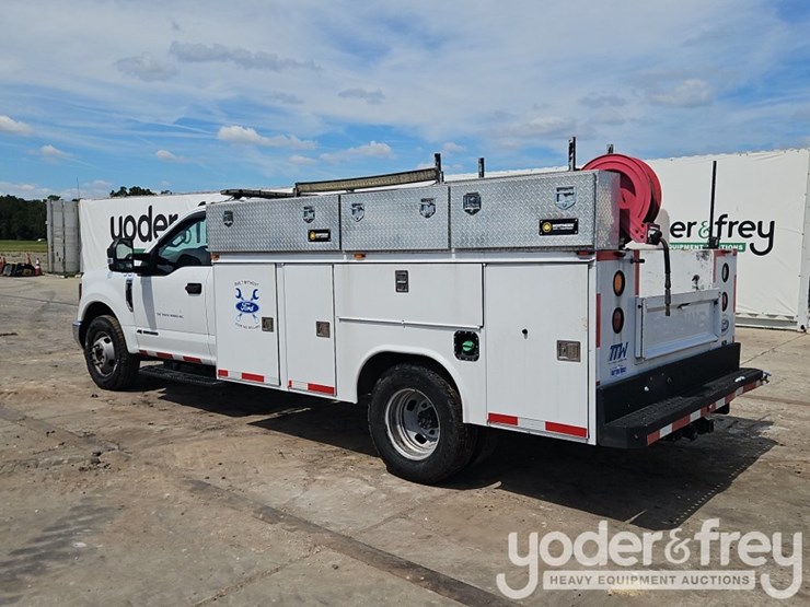 2018-ford-f350-sd-image-5