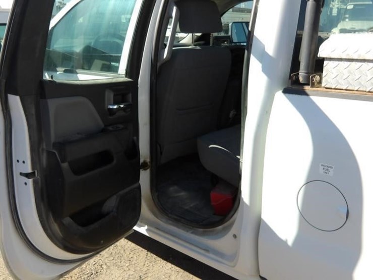 2017-gmc-sierra-1500-image-16