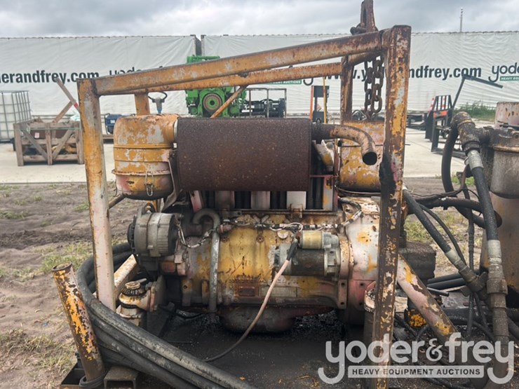 6"-hydraulic-power-unit-with-4-cyl-deutz-engine-image-6