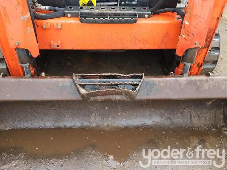 2023-kubota-svl65-2-image-15