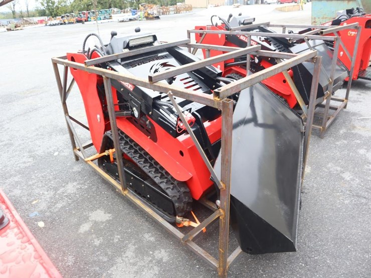 sdlanch-ssl200-skid-steer-loader-image-1