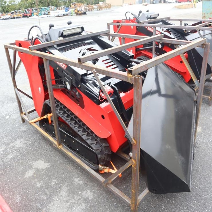 SDLANCH SSL200 Skid Steer Loader