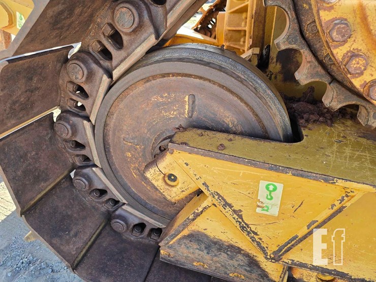 2016-caterpillar-d6t-xl-image-36