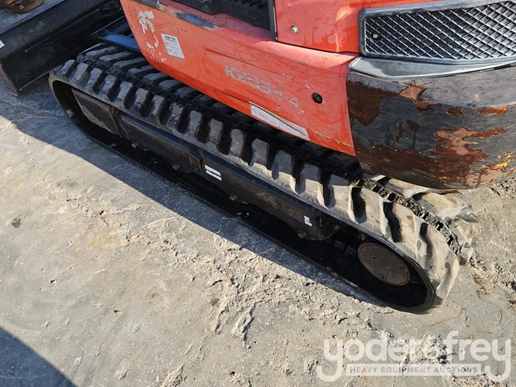 2018-kubota-kx033-4-image-28