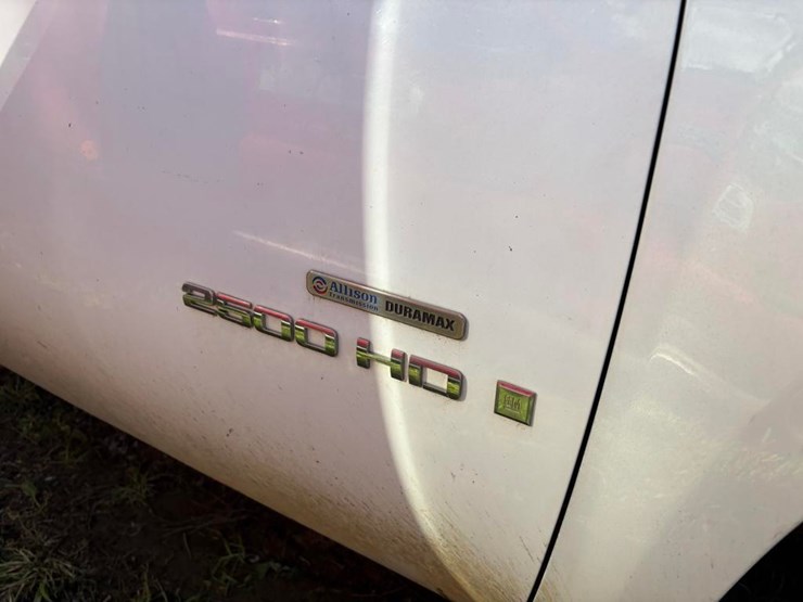 2008-gmc-2500-image-7