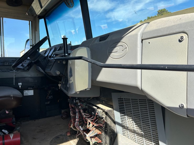 2007-caterpillar-c7-image-56