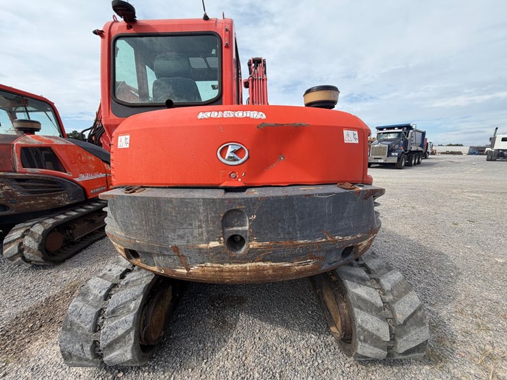 #23-•-2012-kubota-080-3-mini-excavator-image-12