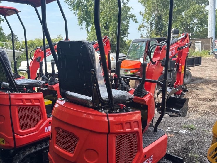 new-sd-lanch-co-mini-excavator-model-me15-image-4