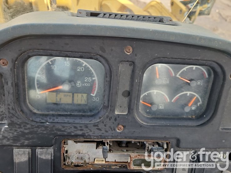 caterpillar-950g-image-25