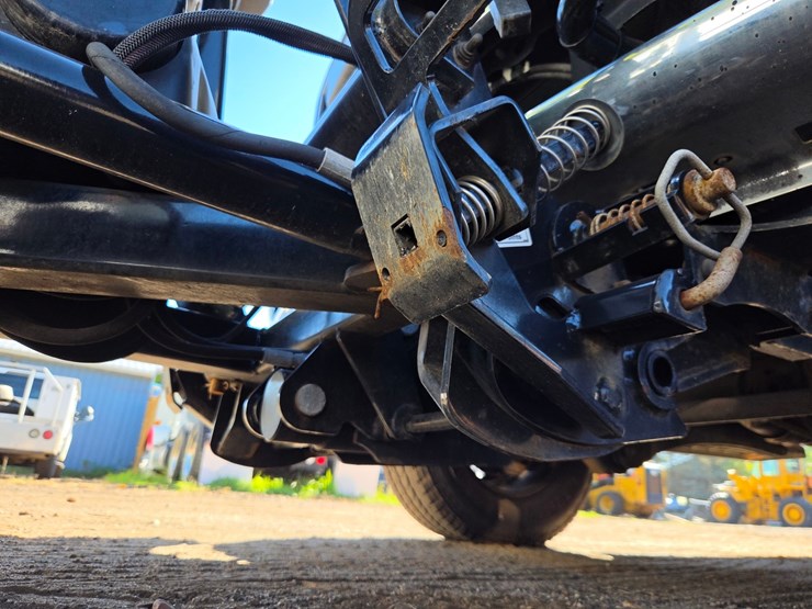 2015-ford-f350-image-36
