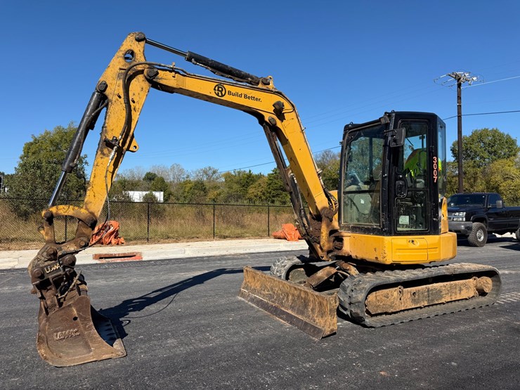 2018-caterpillar-305.5e2-image-1