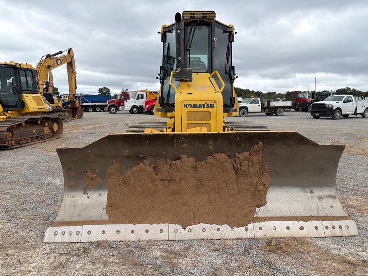 2014-komatsu-d51pxi-22-image-17