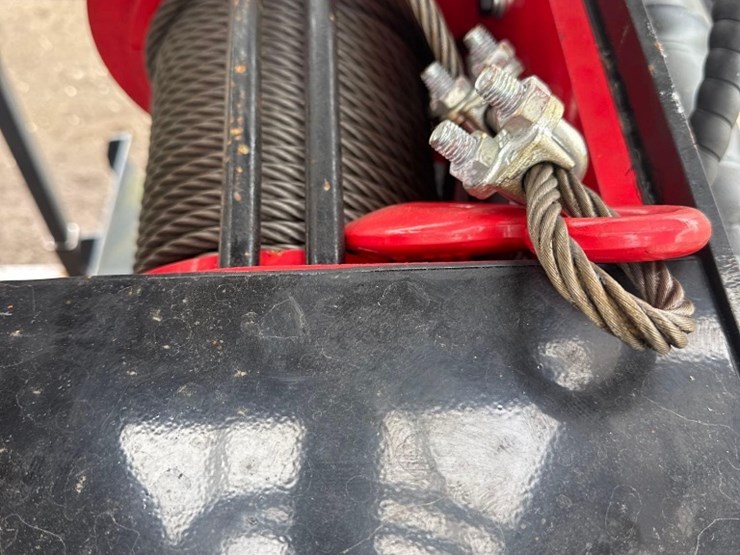 new-giyi-co-hydraulic-skidloader-logging-winch-model-lw45-image-4