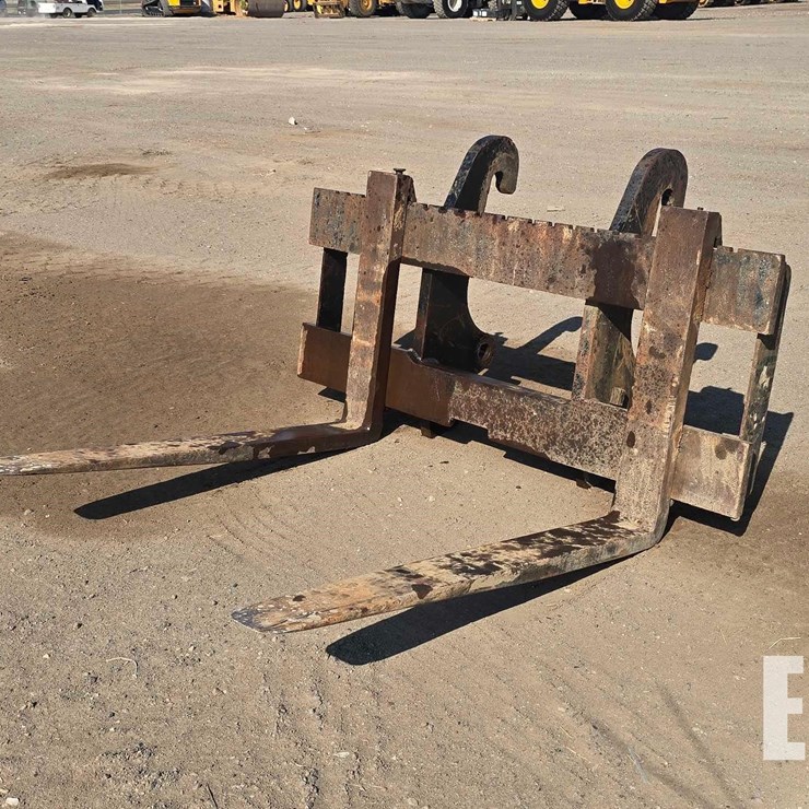 CATERPILLAR 420E IT