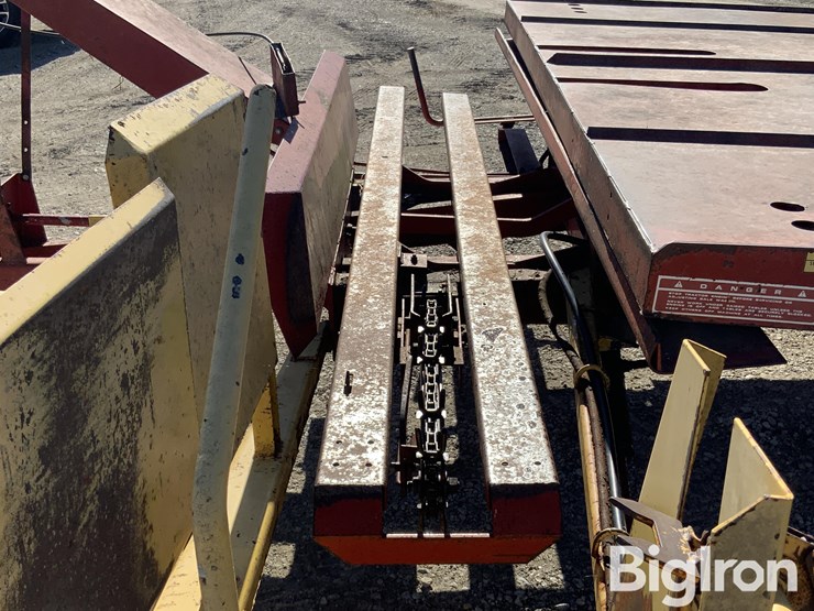 new-holland-stackliner-1034-image-17