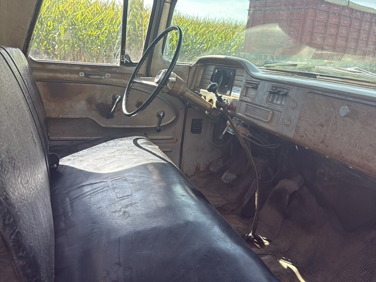 1963-gmc-single-axle-grain-truck,-119,146-miles,-5-speed-manual-transmission,-wood-box,-gas-image-8