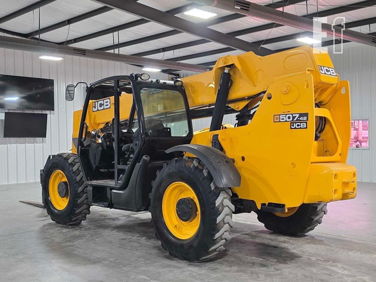 2015-jcb-507-42-image-4