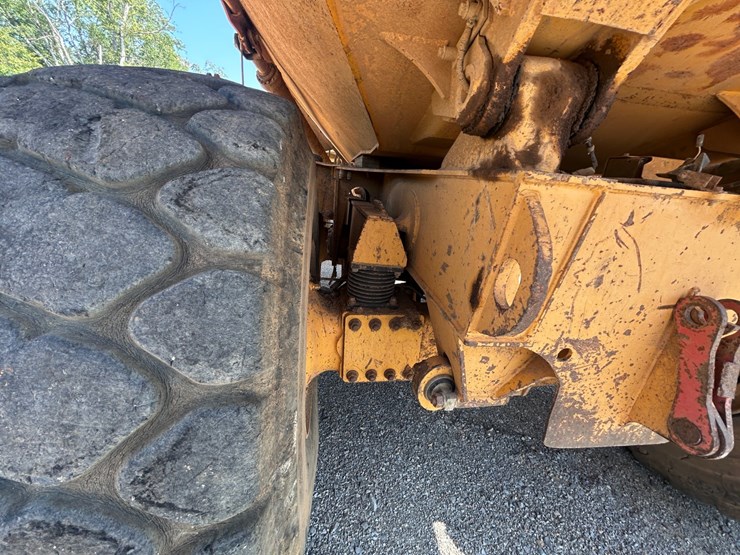 #9-•-2008-cat-a40e-artic-dump-truck-image-25