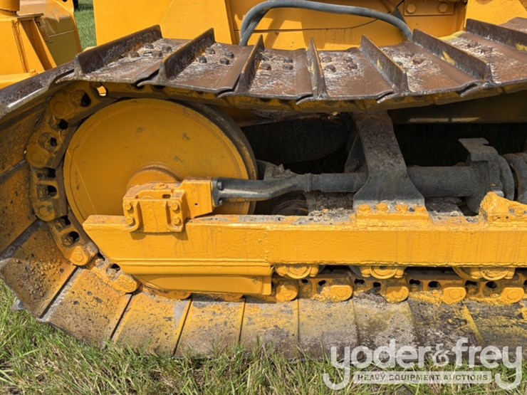caterpillar-d5c-lgp-image-19