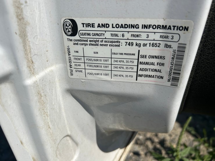 2014-ford-f150-xlt-image-68