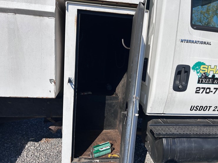 2002-international-durastar-4400-image-21