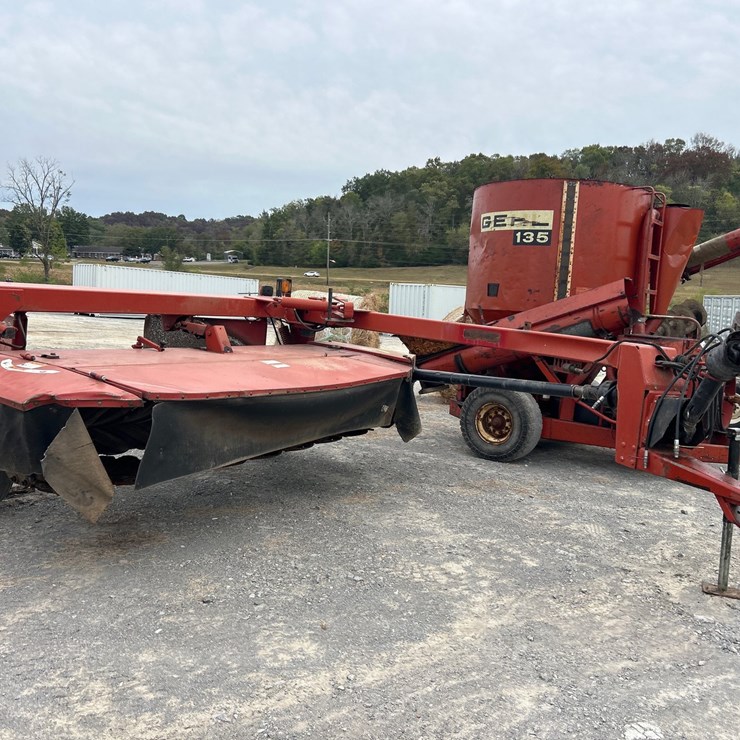NEW HOLLAND 1411