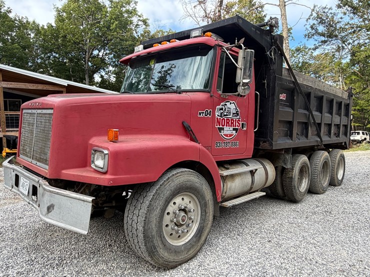 #59-•-1999-volvo-tri-axle-dump-truck-image-1