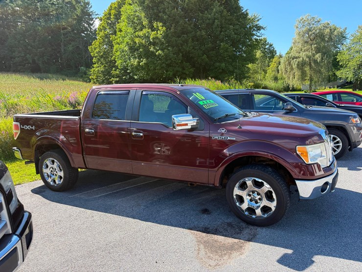 2010-ford-f150-lariat-image-3