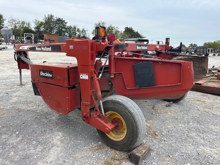 new-holland-1411-image-6