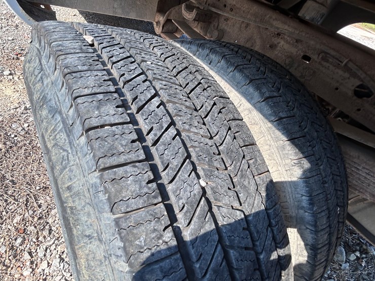 2001-ford-f350-xlt-image-4