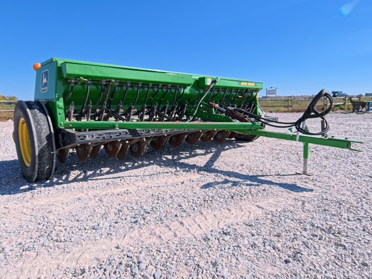 john-deere-450-image-7