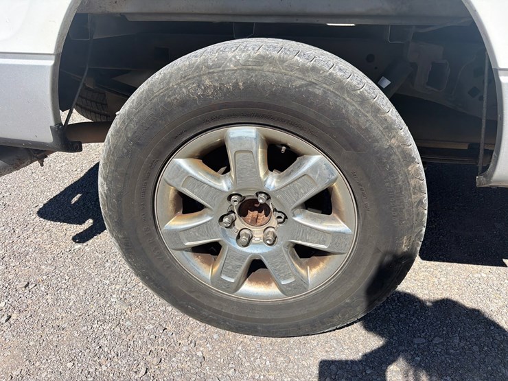 2013-ford-f150-xlt-image-14