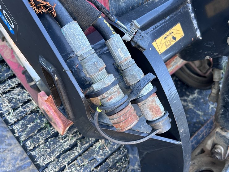 #94-•-2018-toro-dingo-tx1000-mini-skid-steer-image-19