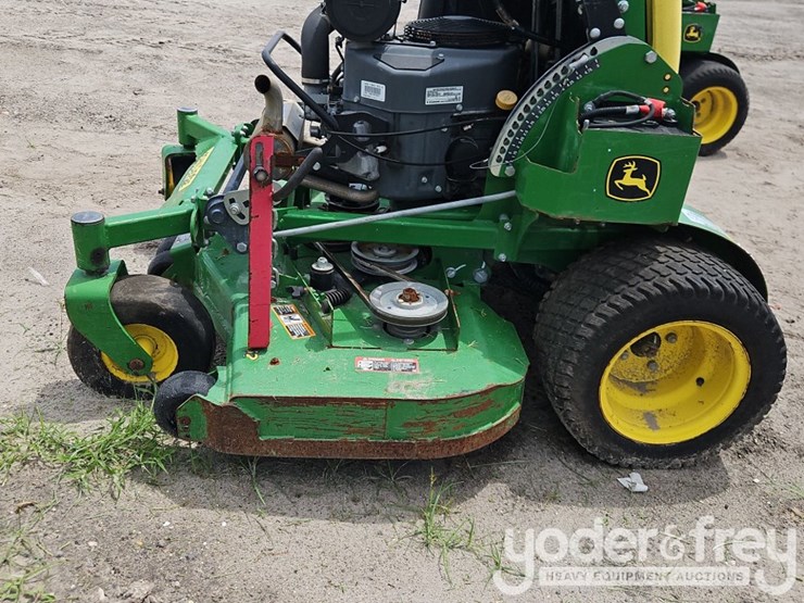 2020-john-deere-652m-image-9