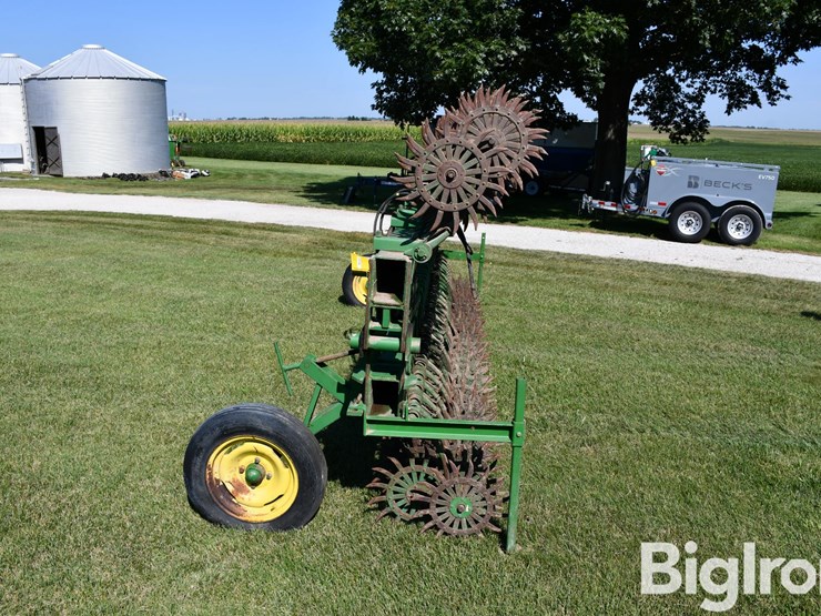 john-deere-400-image-8