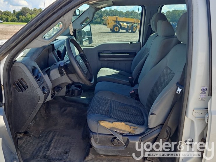 2015-ford-f250-image-21