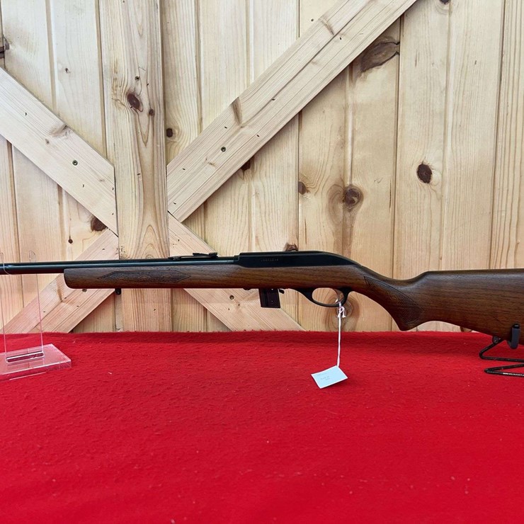 Marlin Model 995 .22 LR Semiauto Rifle