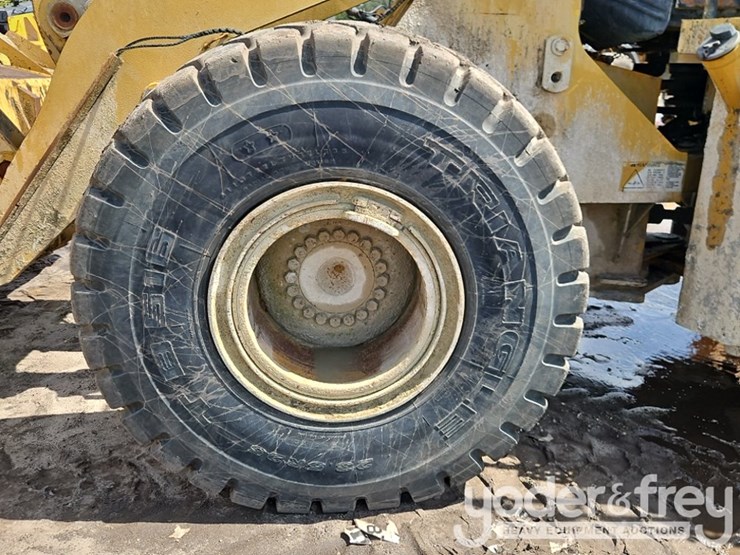 caterpillar-950g-image-12