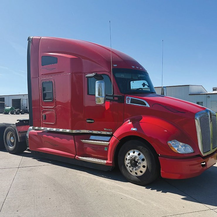 2021 KENWORTH T680