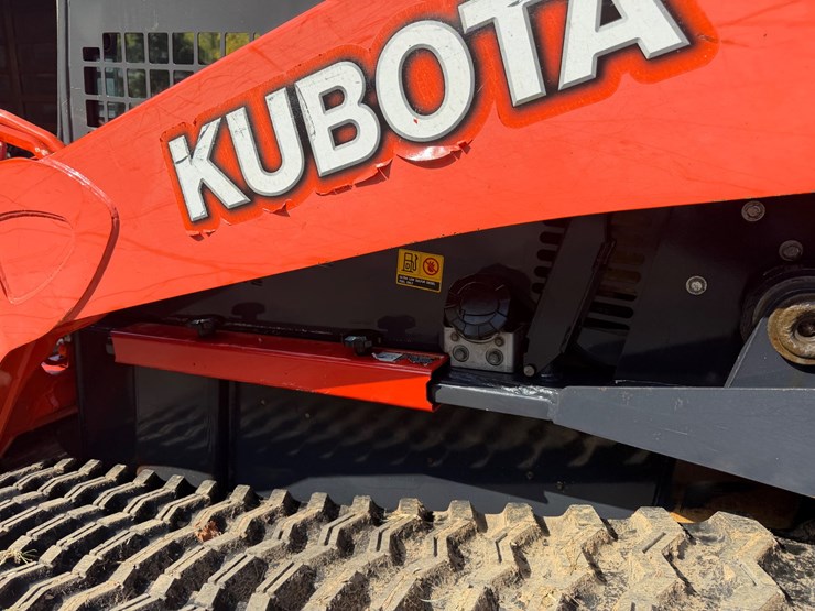 kubota-svl90-2-image-24