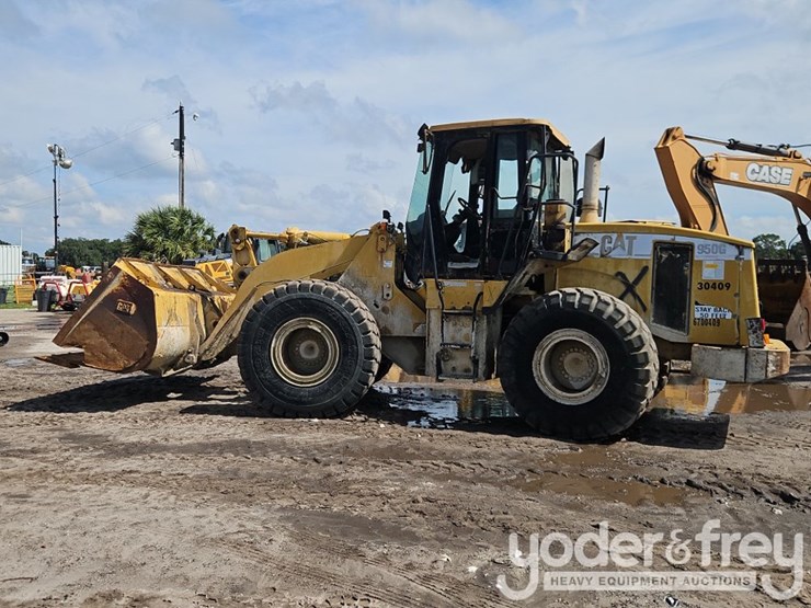caterpillar-950g-image-2