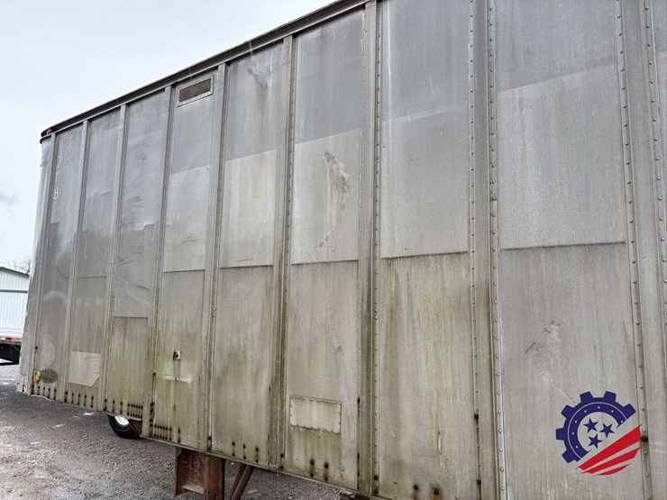 strick-trailer-image-14