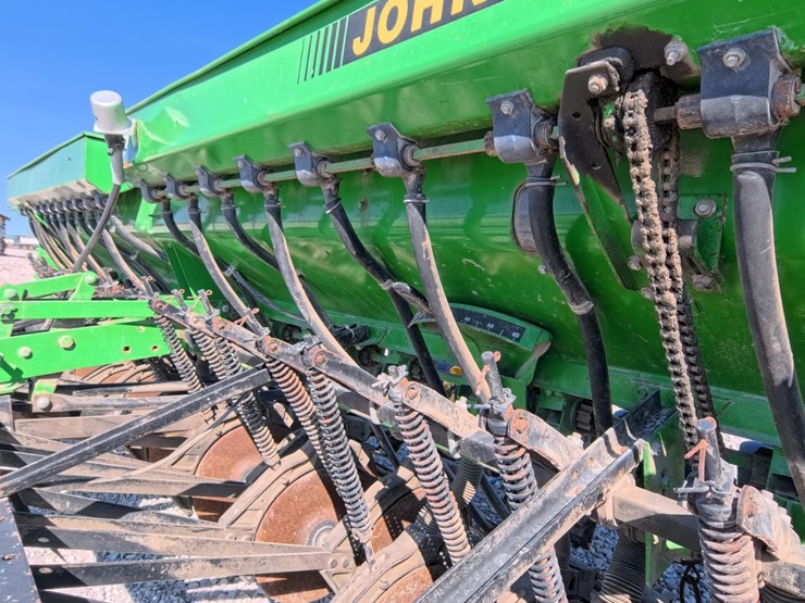 john-deere-450-image-18