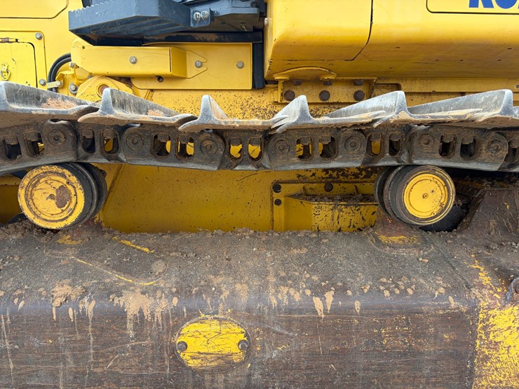 2018-komatsu-d51pxi-24-image-6