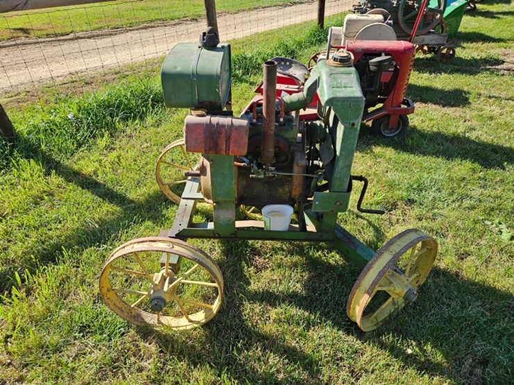 john-deere-luc-image-6