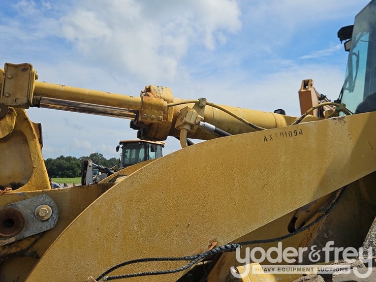 caterpillar-950g-image-18