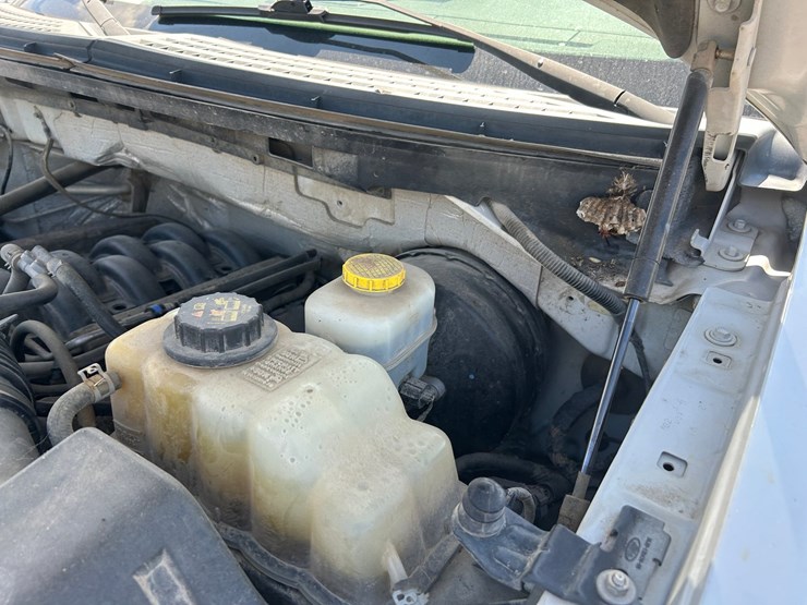 2014-ford-f150-xlt-image-41